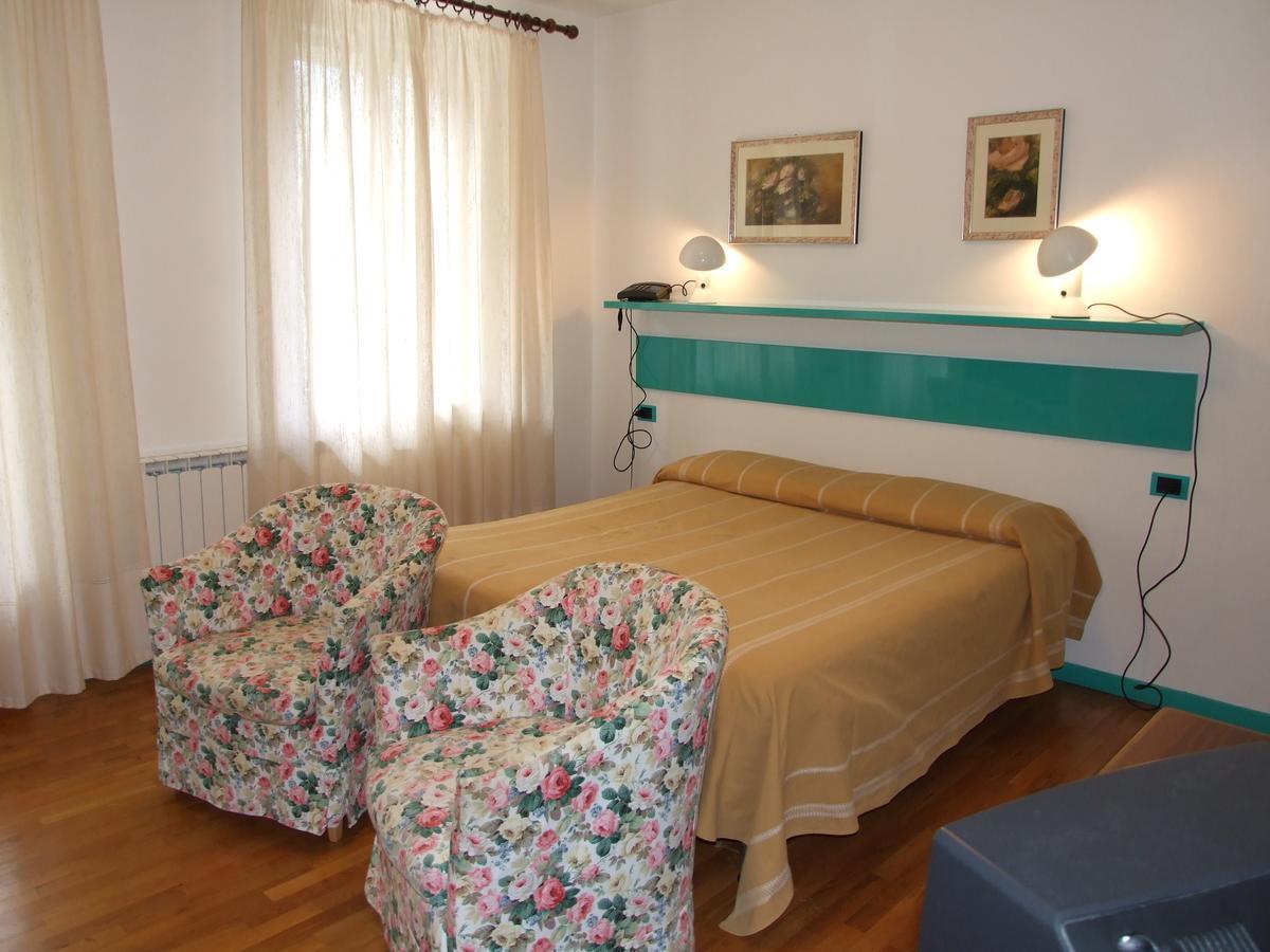 Hotel Villa Patrizia Cutigliano Exterior foto